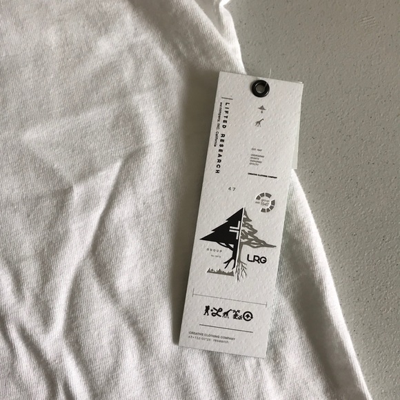 {LRG} Giraffe Print 100% Cotton Tee - Picture 3 of 6